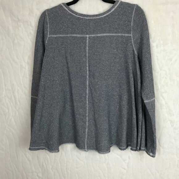 Free People Blue and White Striped Sweatshirt Size S - Picture 5 of 7